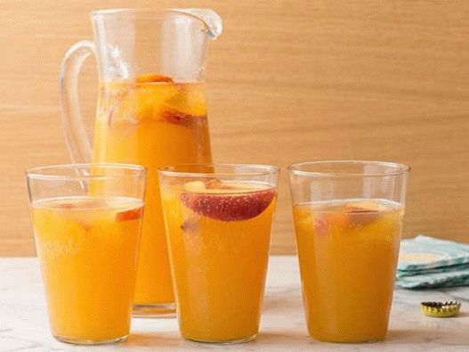 Photo - Beer cooler with peaches and ginger