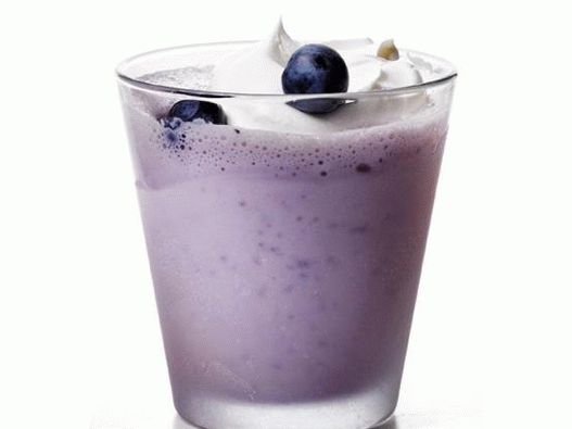 Photo - Milkshake with blueberries and amaretto