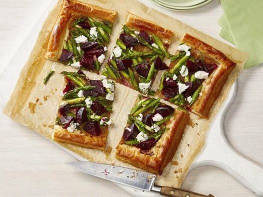 Asparagus and Beetroot Pie