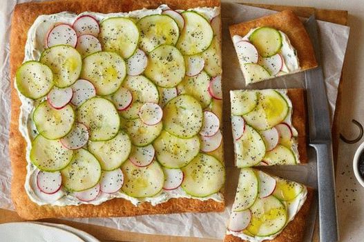 Open pie with vegetable carpaccio