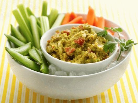 Low-calorie guacamole