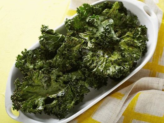 Cabbage Cale Chips in the Oven