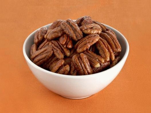 Pecan nuts in maple glaze