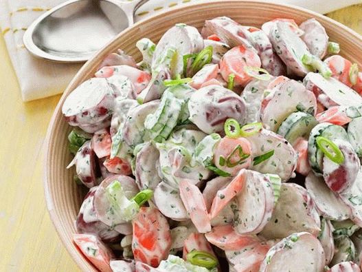 Potato salad with cucumber and celery