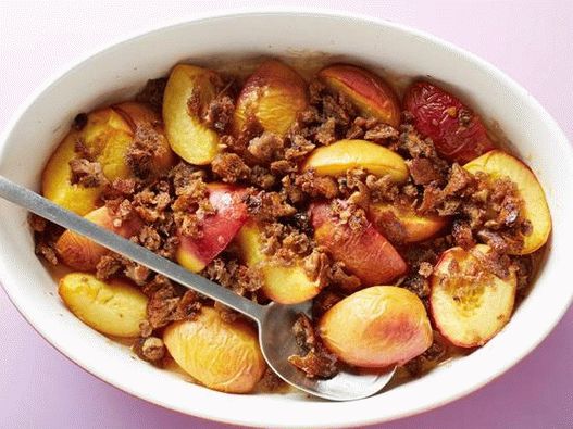 Healthy peach dessert