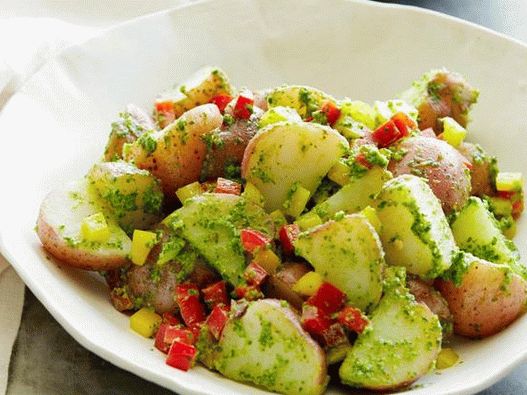 Potato salad with pesto