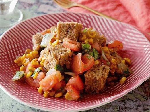 Panzanella with fried corn