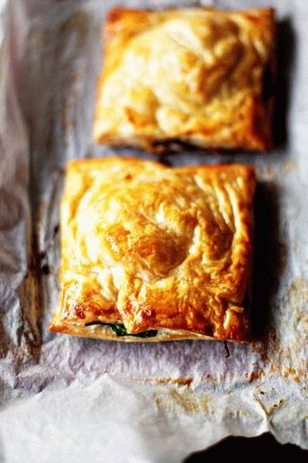 Photo of Rissoli (pies) with Portuguese crab meat