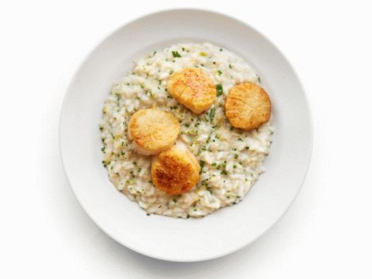 Photo of Risotto with scallops, lemon and herbs