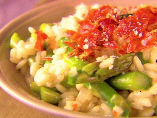 Photo of Risotto with champagne, ham and asparagus