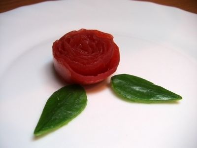 Tomato roses