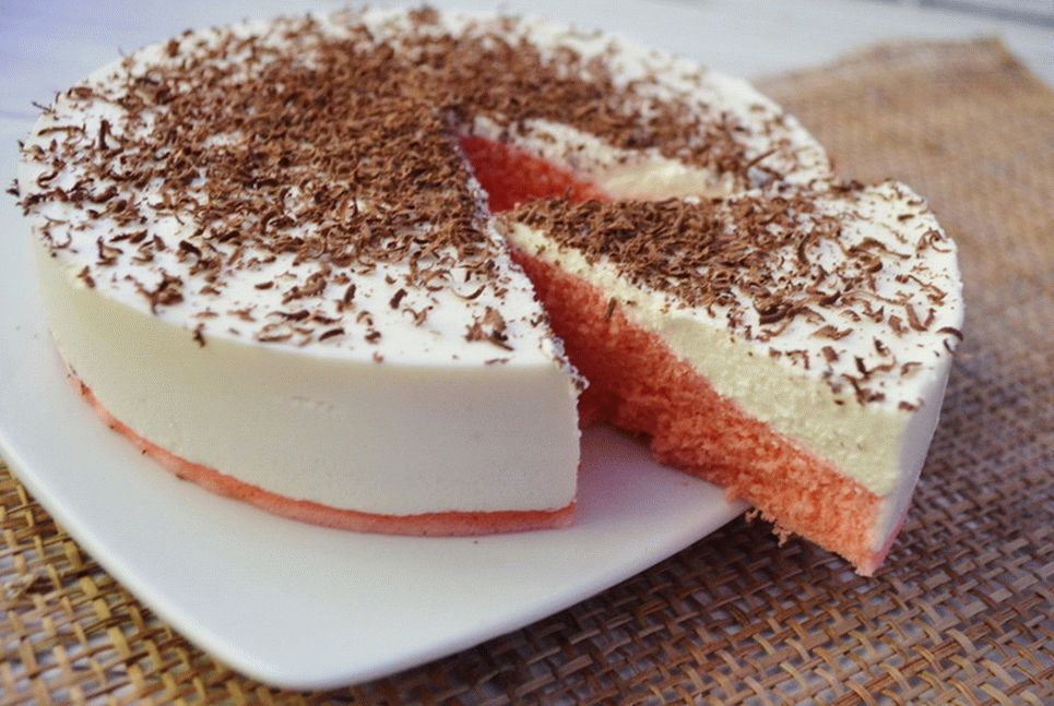 Pink cake
