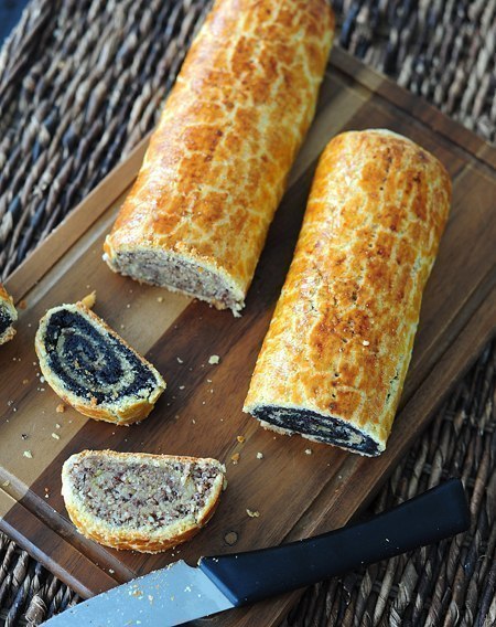 Roll with poppy seeds and nuts