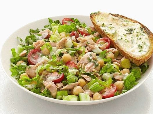 Photo Canned Tuna Salad and Herb Toasts