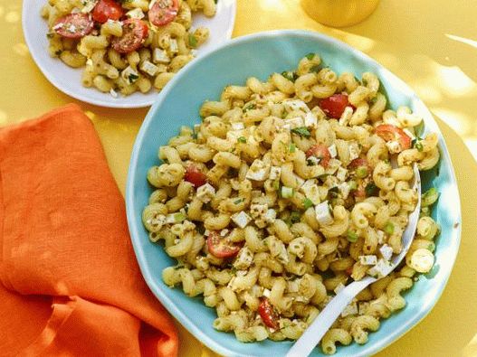 Photo Pasta Salad with Lemon Pesto Dressing
