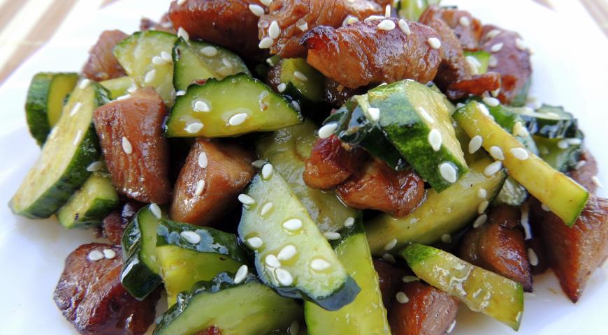 Cucumber and Chicken Salad