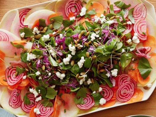 Photo Raw Vegetable Salad