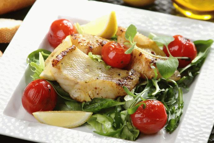 Fried perch salad