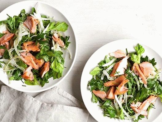 Photo Salad with salmon and fennel