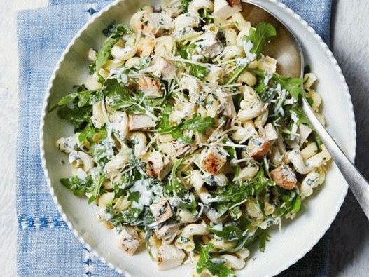 Photo Salad with pasta, chicken, herbs and Asiago cheese