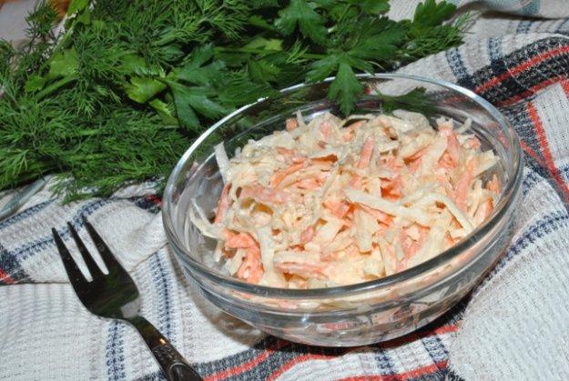 Radish and Carrot Salad