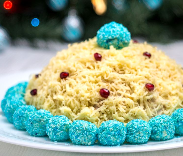 Salad “Cap of the Snow Maiden”
