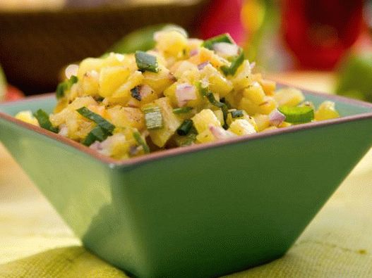 Photo of salsa with pineapple, ginger and habanero