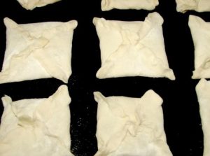 Puff pastry samsa