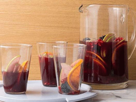 Photo of Sangria from red wine