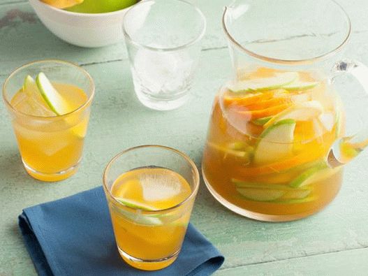 Photo Sangria with passion fruit