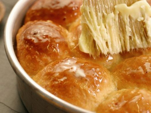 Lubricate pastries with butter