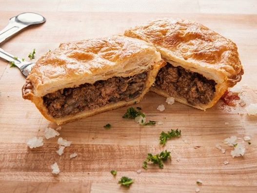 Photo Rustic meat pie