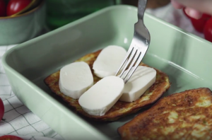 Zucchini sandwiches with mozzarella - 2