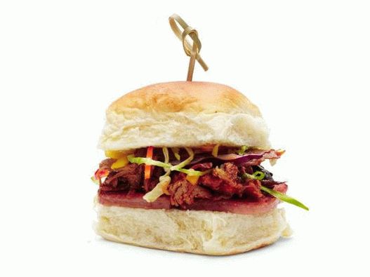 Photo Sandwiches with ragged pork, ham and tropical coleslaw salad
