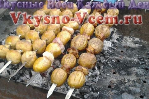 Original recipe for barbecue potatoes with bacon