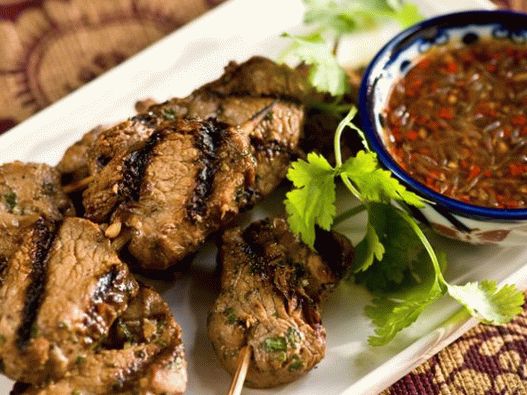 Photo Pork Kebabs with Chili Sauce