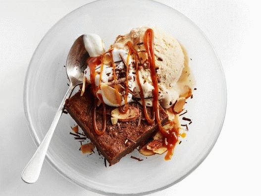 Mexican Brownies with Ice Cream