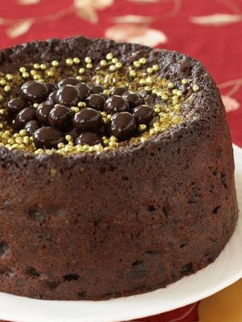 Photo Chocolate muffin with prunes