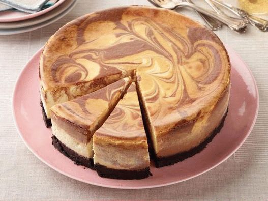 Photo Chocolate-Iris Marble Cheesecake
