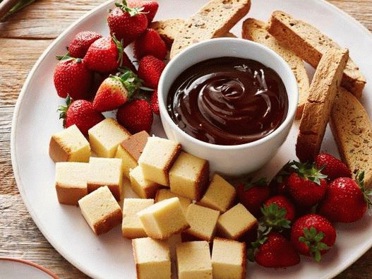 Photo Chocolate fondue at home