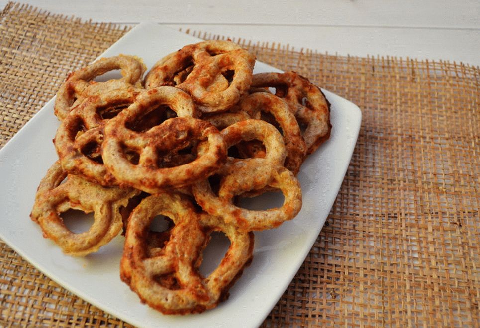Cheese pretzels