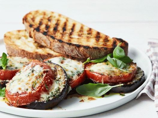 Photo Grilled Eggplant Cheese Sandwich