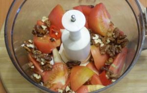 Raw food adjika