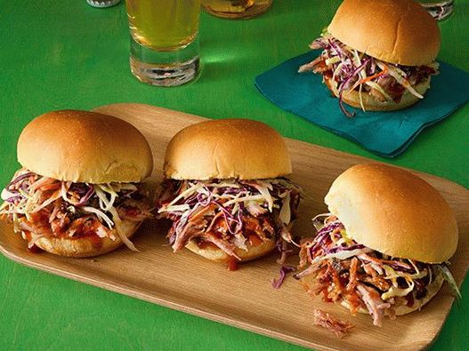 Photo Slider Burgers with Pork Braised Beer
