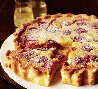 Photo Plum Cake