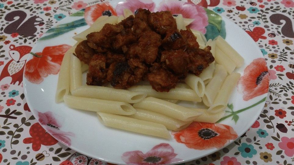 Soy goulash