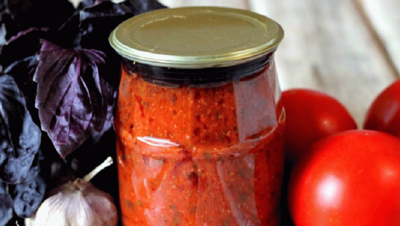 Tomato sauce for the winter