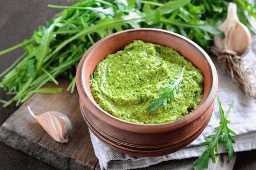 Photo arugula pesto sauce