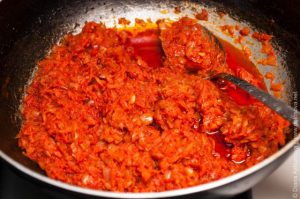 Pomado sauce