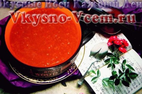 Homemade sauces in a slow cooker